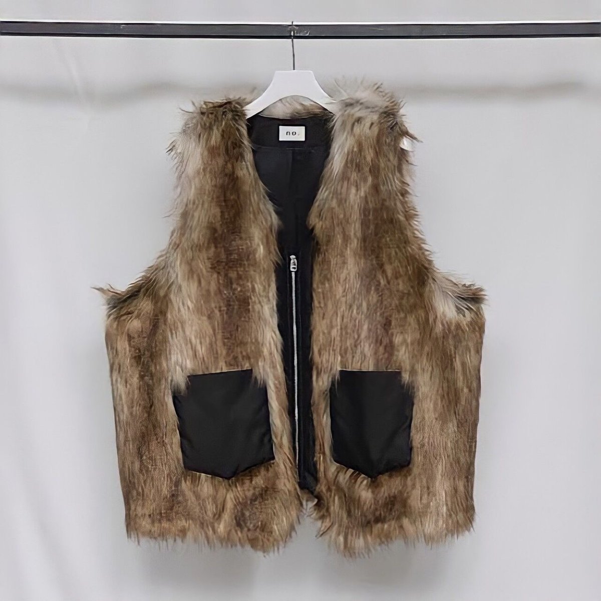 【A POINT ETC/アーポワン ウテセ】 FAKE FUR VEST