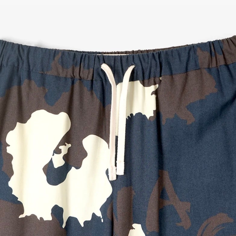 Name.> JAGUAR FLOWER RAYON EASY PANTS | kuonby