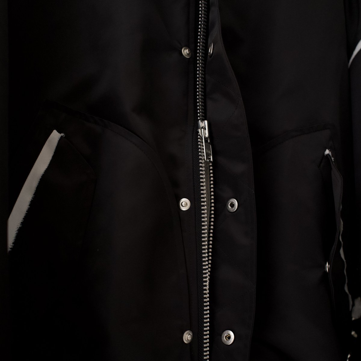 < DISCOVERED > KNIT SLEEVE MA-1 / BLK 久遠 DISCOVERED > KNIT SLEEVE MA-1 / BLK | kuonbyr