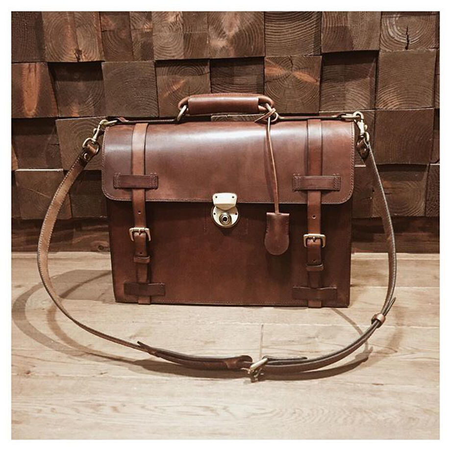 PEAL & CO. ブラウン レザー ブリーフケース a4-leather-brief-case_1200x630