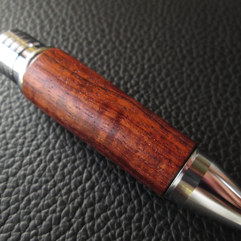 まるまるん様専用出品 ジェットストリーム4&1カスタムグリップ4