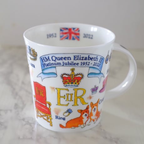 ダヌーンコレクションマグカップ（Dunoon Cair HM Queen Platinum Jubilee Mug）