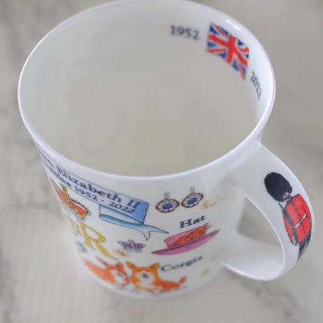 ダヌーンコレクションマグカップ（Dunoon Cair HM Queen Platinum Jubilee Mug）