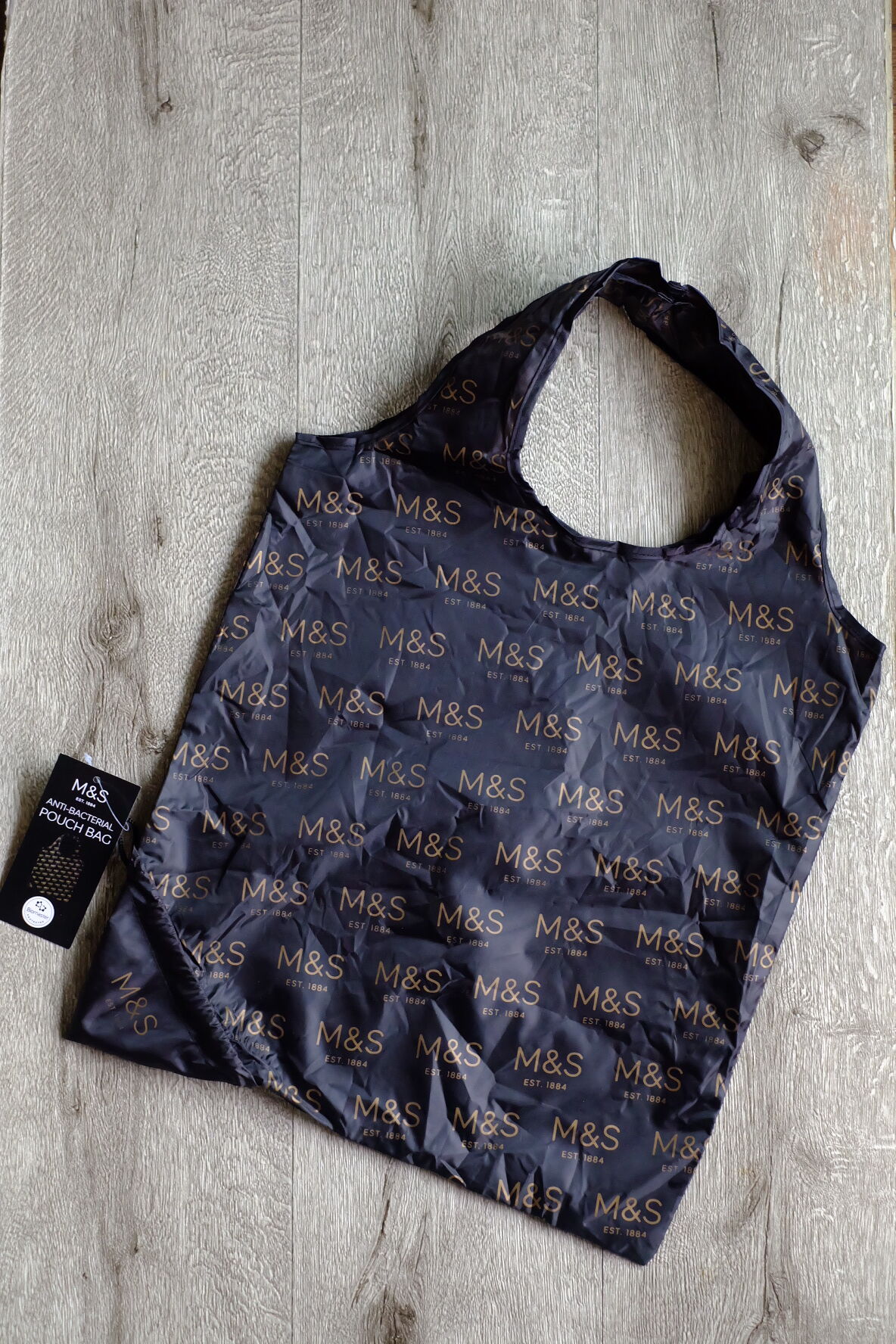 マークスアンドスペンサー（Marks & Spencer）ショッピング
