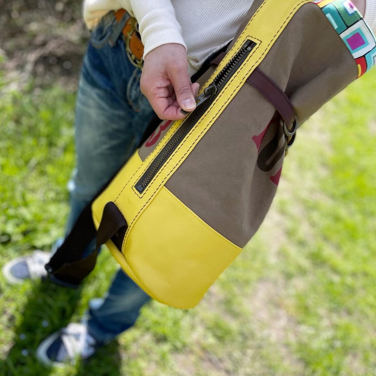 ボンサックSモカ帆布 ワンショルダー 肩掛け 斜め掛けKÜHN3 | KÜHN3 ボンサックSモカ帆布 ワンショルダー 肩掛け 斜め掛けKÜHN3 | KÜHN3
