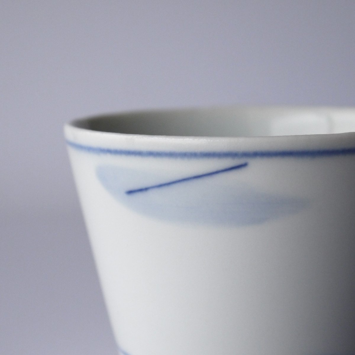柴田良三さん盃　六客 柴田良三】染付陶器 《祥雲》蕎麦猪口 / soba cup | by Art STORE