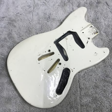 Fender Mustang body