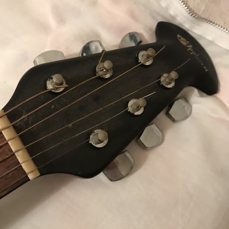 Ovaiton Electric acoustic Guiter