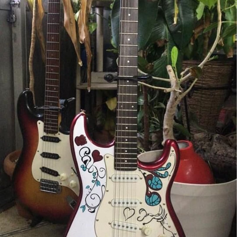 Jimi Hendrix Monterey Stratocaster replica | RU