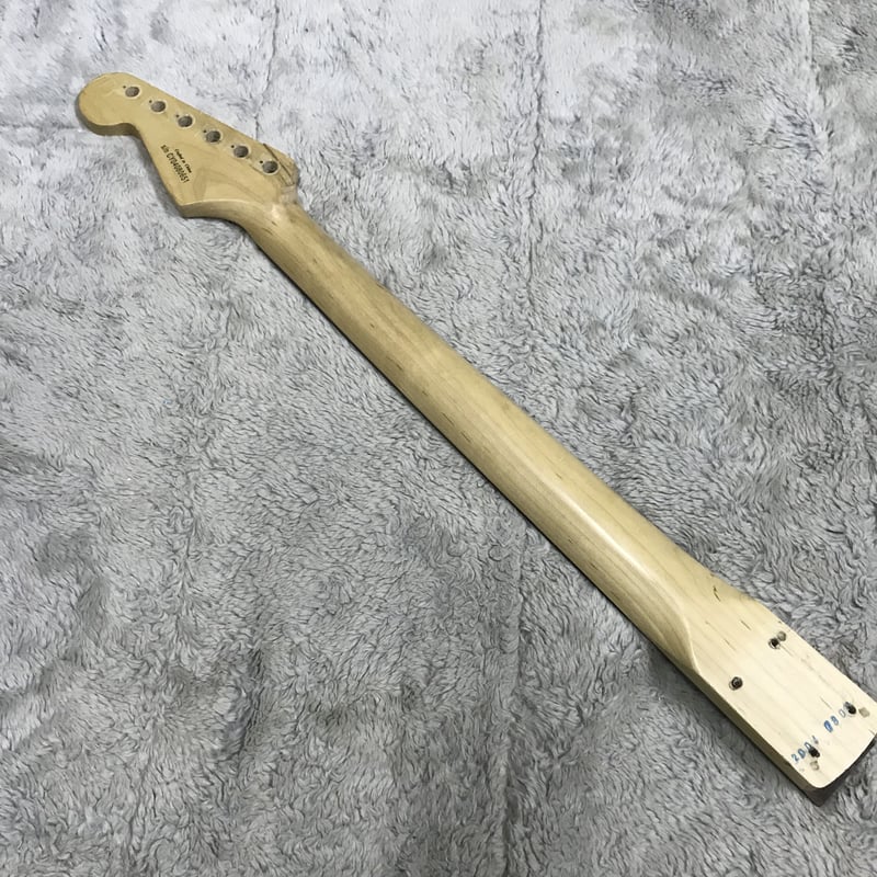 Squier by Fender Stratocaster neck | RUSTY STRI