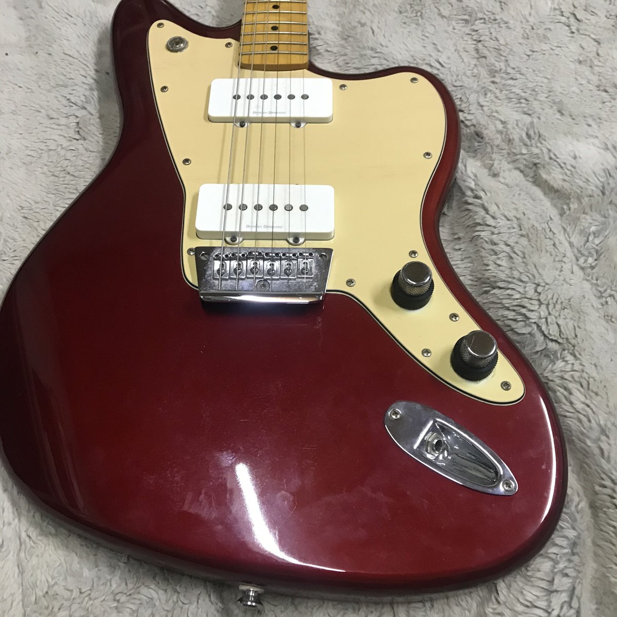 【最終値下げ】Squier by Fender Jazzmaster Squier by Fender Jazzmaster | RUSTY STRINGS GUI