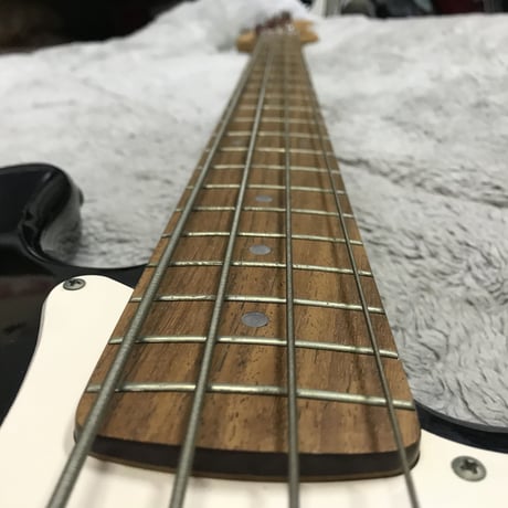 Squire by Fender Precision Bass