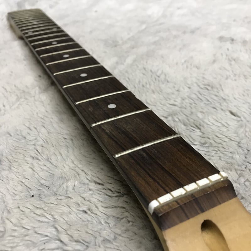 Warmoth Stratocaster neck | RUSTY STRINGS GUITA