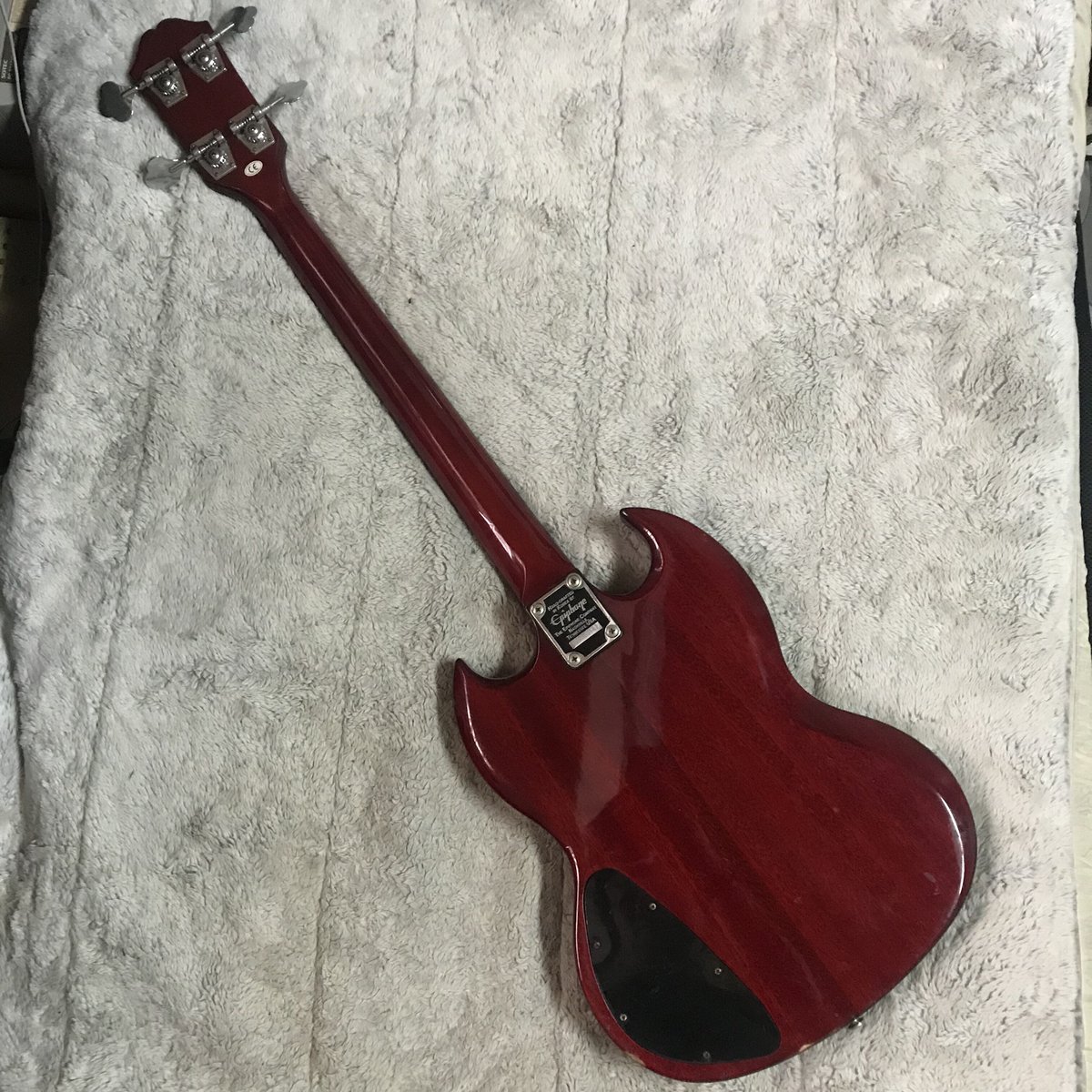 Epiphone SG エレキベース ワインレッド Epiphone SG BASS E1 (CH) ｜イケベ楽器店オンラインストア