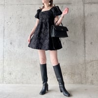 フラワージャガードパフスリーブワンピース（ブラック）