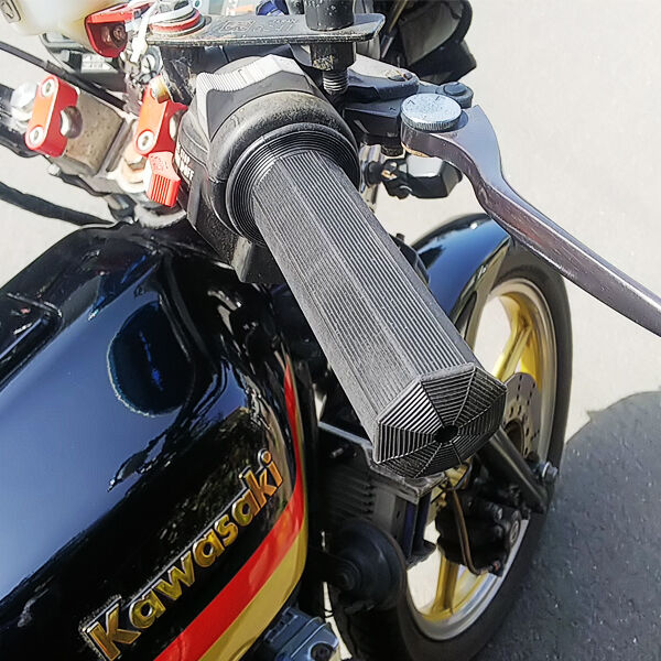 にゃんにゃんグリップ 値下げ！にゃんにゃんグリップ 赤 - メルカリ