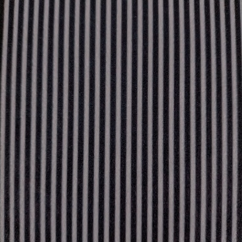 ダークグレー ストライプ布地 生地/ストライプ（ブラック×グレー）/マイクロ起毛 | NUIGOTO