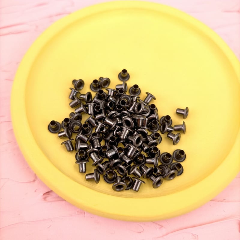 ハトメ【4色2サイズ展開】 | NUIGOTO