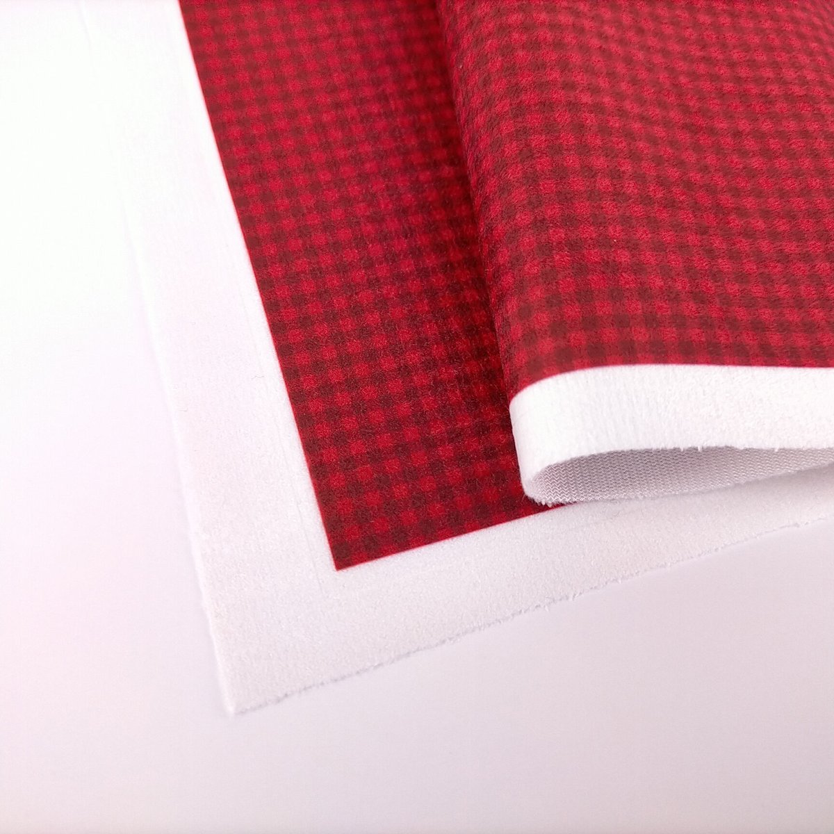 ヴィンテージ　赤い巻き毛のチェック柄ぬいぐるみ ヴィンテージ 赤い服着たうさぎ ぬいぐるみ【s0241】 ぬいぐるみ