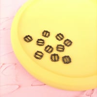 飾りバックル5×5mm（アンティークゴールド）
