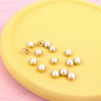 パールボタン4ｍｍ