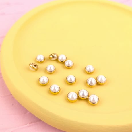 パールボタン4ｍｍ