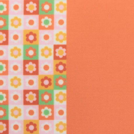 生地/レトロフラワー（キッチュ）柄W/Pローン