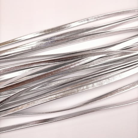 PU合成皮革平ヒモ3mm/4mm/5mm【ゴールド/シルバー】
