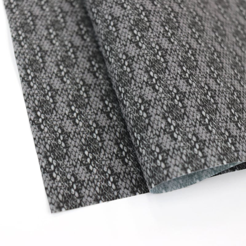 生地/パイソン柄（ヘビ柄）/Pローン | NUIGOTO