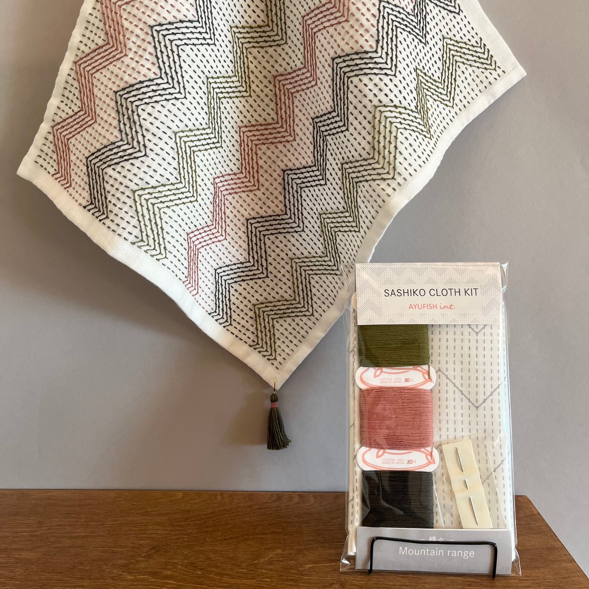 峰々/限定24'冬】Sashiko Cloth KIT 刺し子クロスのキット | AYUFI