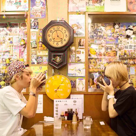 PATTERNED ALL OVER SNAPBACK CAP"Play"