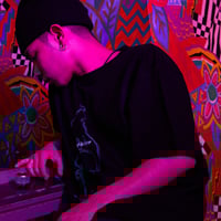 WARP HACKALL T-shirts "BLACK"