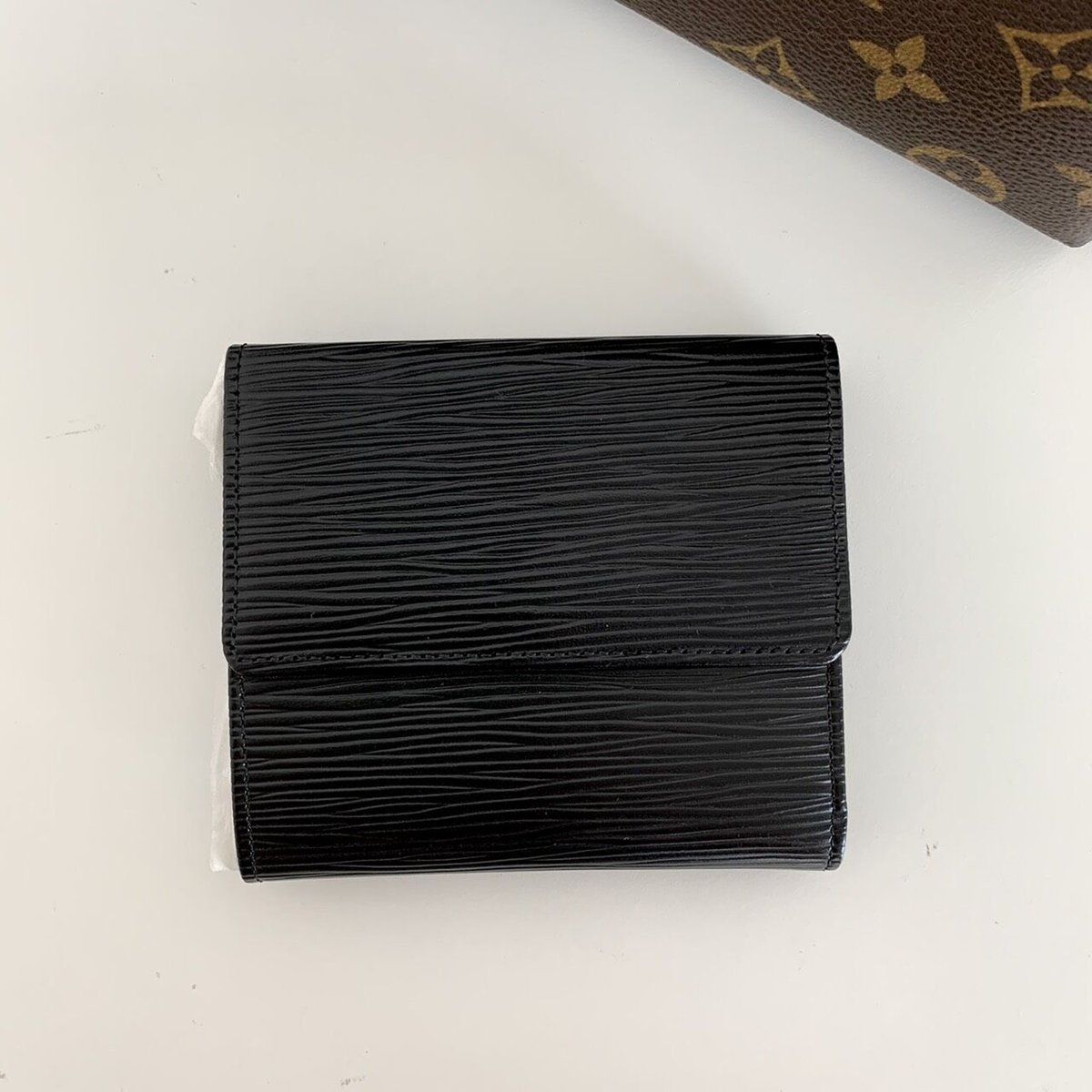 独特の上品 LOUIS エピ ダブルホック財布 ブラック 黒 VUITTON 小物