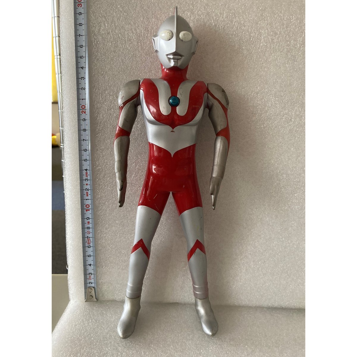 アンティーク ウルトラマンフィギュア3体セット ウルトラマンフィギュア 3体セット - メルカリ