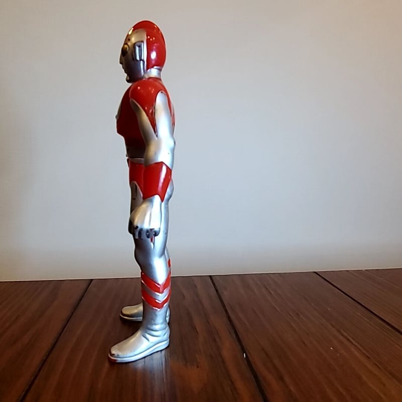 ウルトラマン フィギュア 1986年製 Yahoo!オークション -「(1985 1986 1987 1988 1989