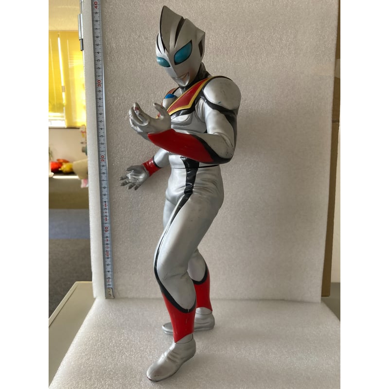 イーヴィルティガ フィギュア ウルトラマンティガ ウルトラマン