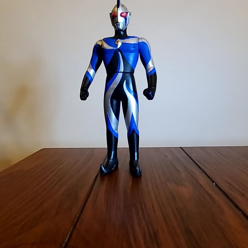 ウルトラマン　フィギュア カオスウルトラマン フィギュア BANDAI | Antique BONANZA