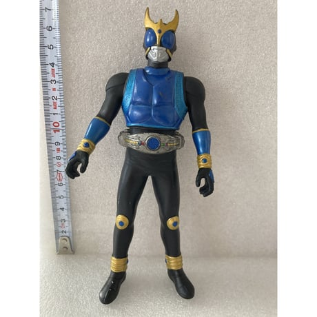 仮面ライダークウガ ドラゴンフォーム 1：1 大人用着用ヘルメット Amazon.co.jp: 超装可動 仮面ライダークウガ（ドラゴンフォーム