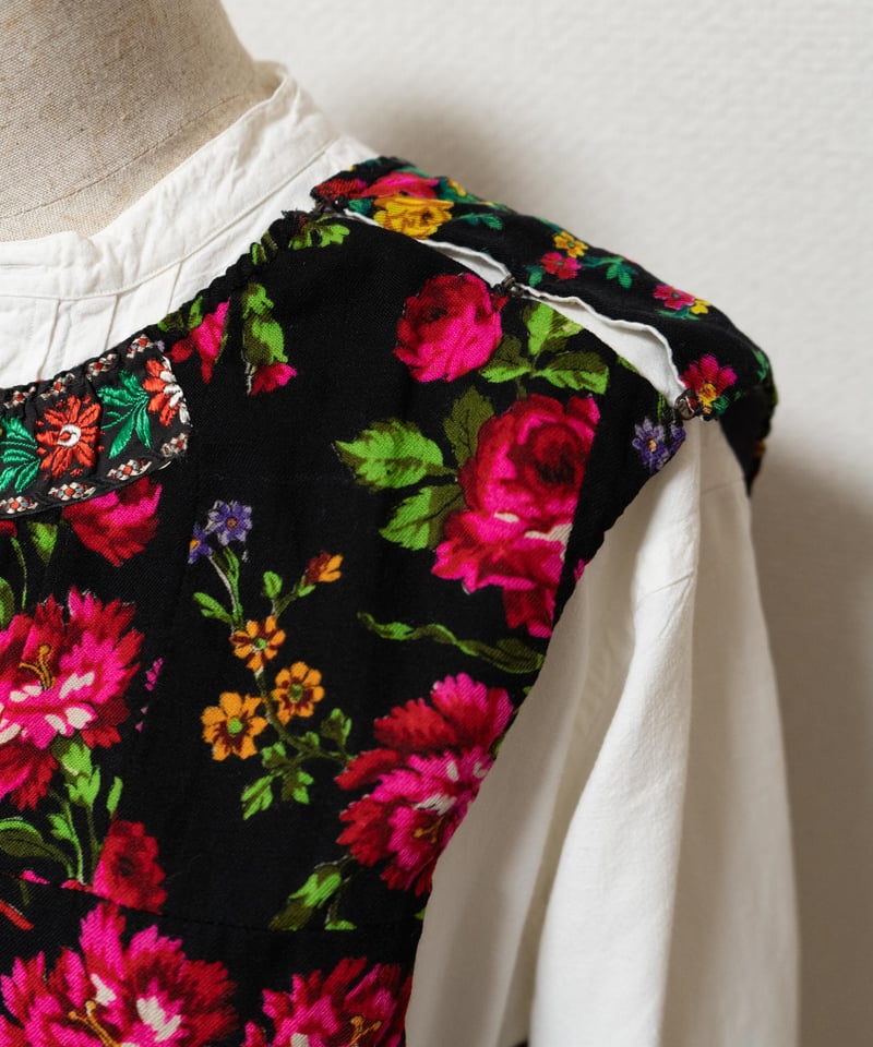 オランダベスト_ピンク | Photogenic closet