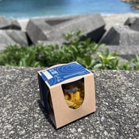 牡蠣と、なにか。（きのこといろいろアヒージョ。）　丸瓶タイプ　内容量 120g