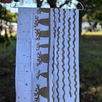 バオバブオリジナル手拭い(白)※1枚1枚手染め・手刷りのため色むらがあることもあります。