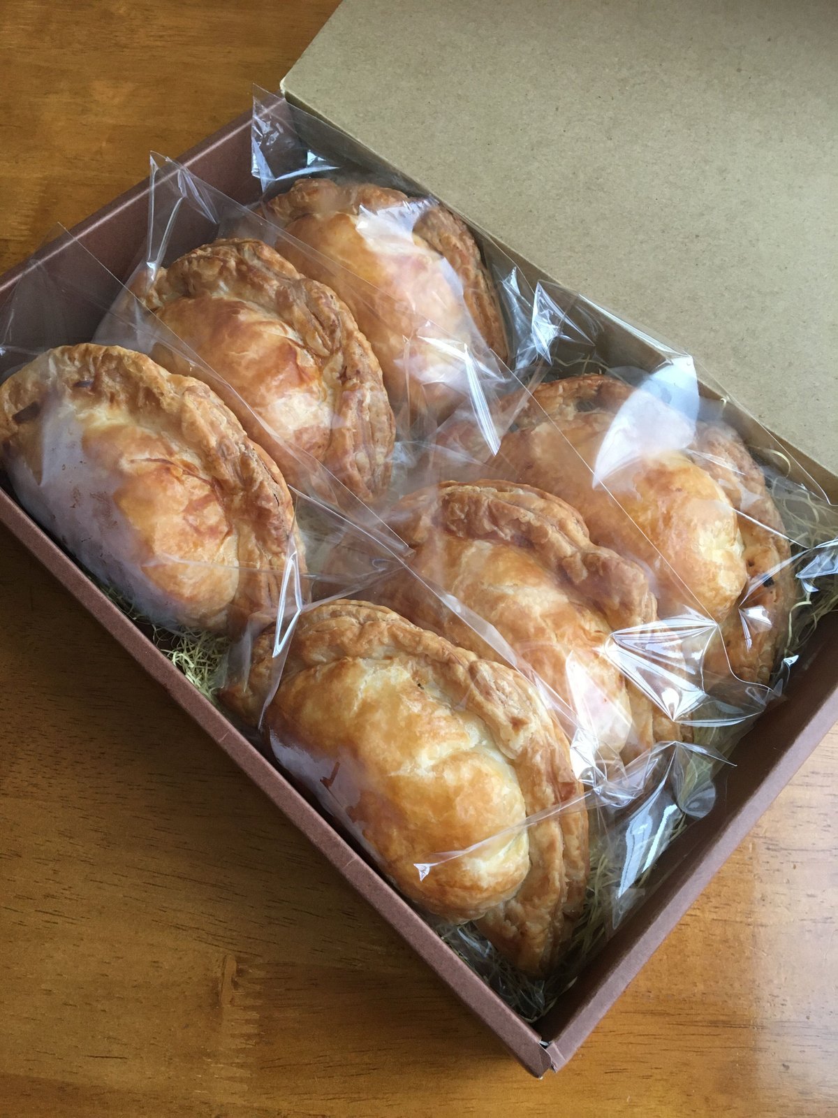 ミートパイ ミートパイ・アップルパイ 各3個入り | Saintpaulia