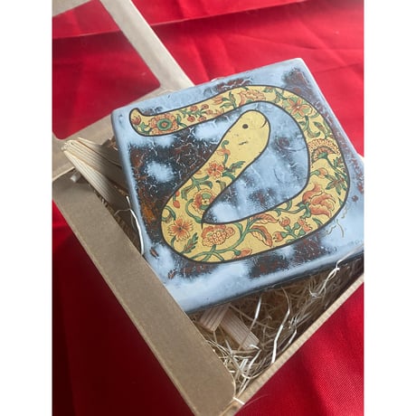 🐍金蛇ちゃん　ミニイーゼル付き