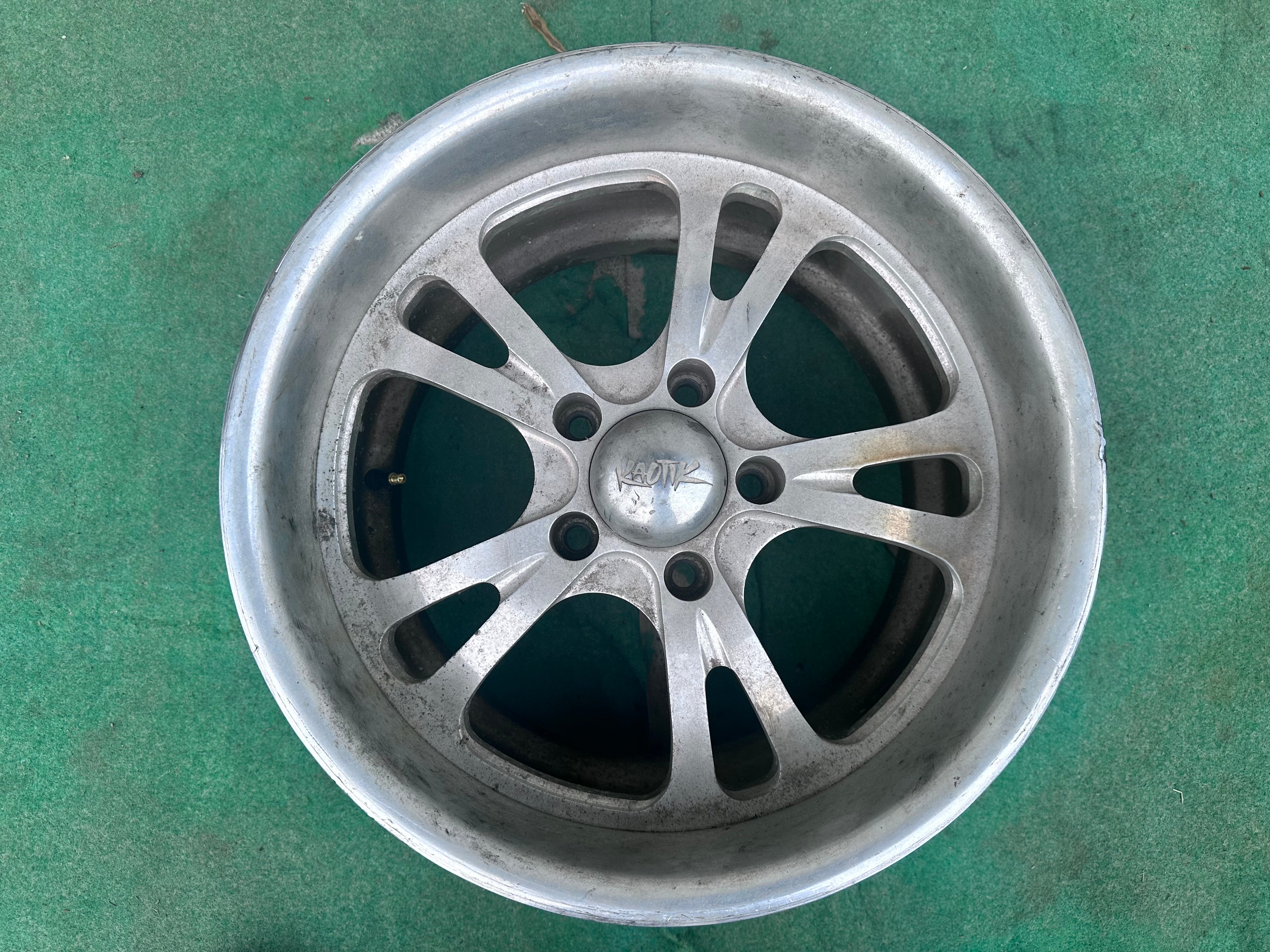 KAOTIK ケオテック 17インチ　PCD127 4本 KAOTIK 17 x 10 PCD127 4本セット | BROADCASTER Surpl