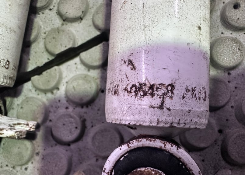 KYB Gas-a-just アストロ用 97-1013-0_grande.jpg?v=1756335276