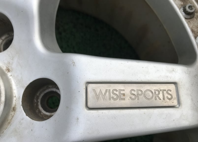 WISE SPORTS F8.0 / R9.5 - 17 P114.3 | BROADCA