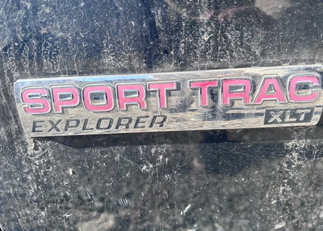 EXPLORER XLT SPORT TRAC 荷台