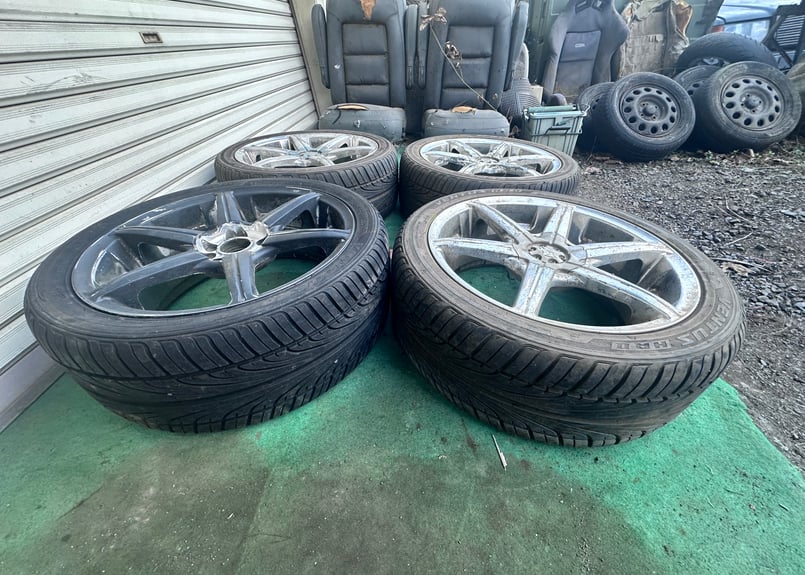 ADR DESIGH 18 x 7.5J 235/40R18 4本セット | BROADCAS