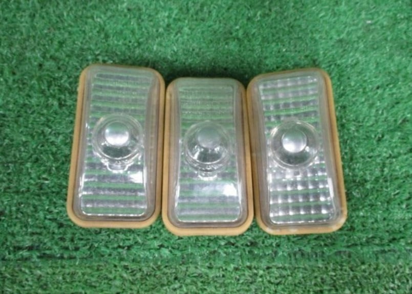 社外ルーフマーカー汎用品 大小 | BROADCASTER Surplus Auto Part