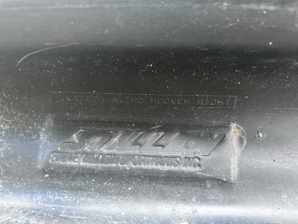 シボレーアストロ ステップサイドカバー Chevrolet Astro STILLEN Side